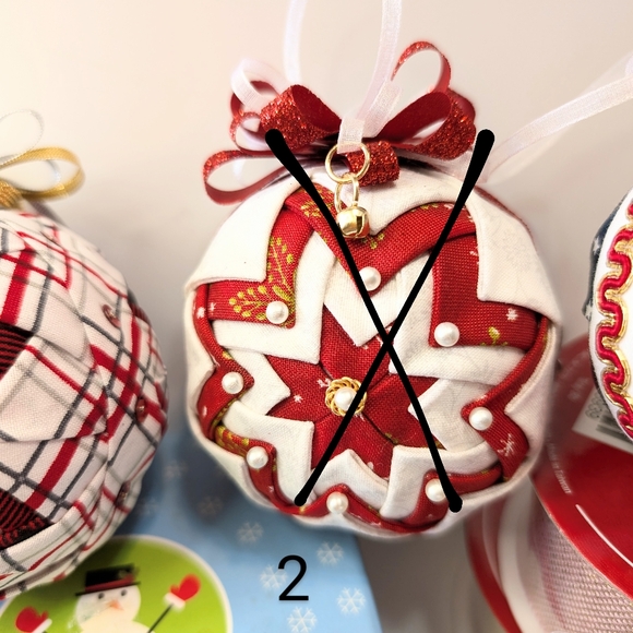 Hand crafted Ornaments keepsakes balls pleated - Picture 3 of 11